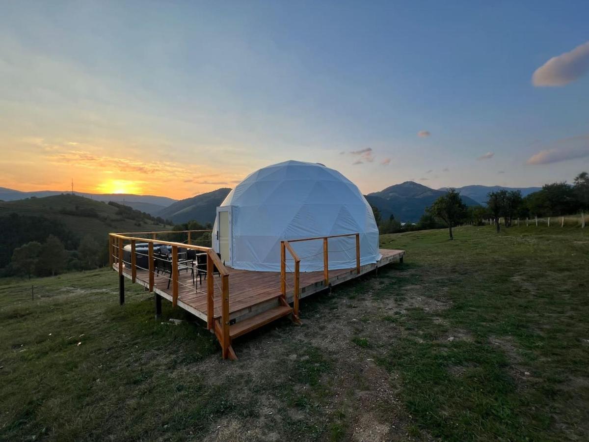 Hotel Tranquil Dome - Manta'S Retreat Glamping Cornereva Exteriér fotografie