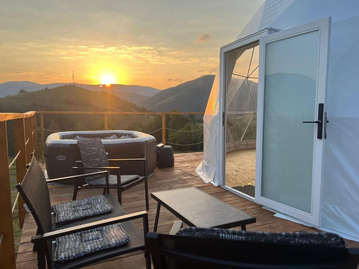 Hotel Tranquil Dome - Manta'S Retreat Glamping Cornereva Exteriér fotografie