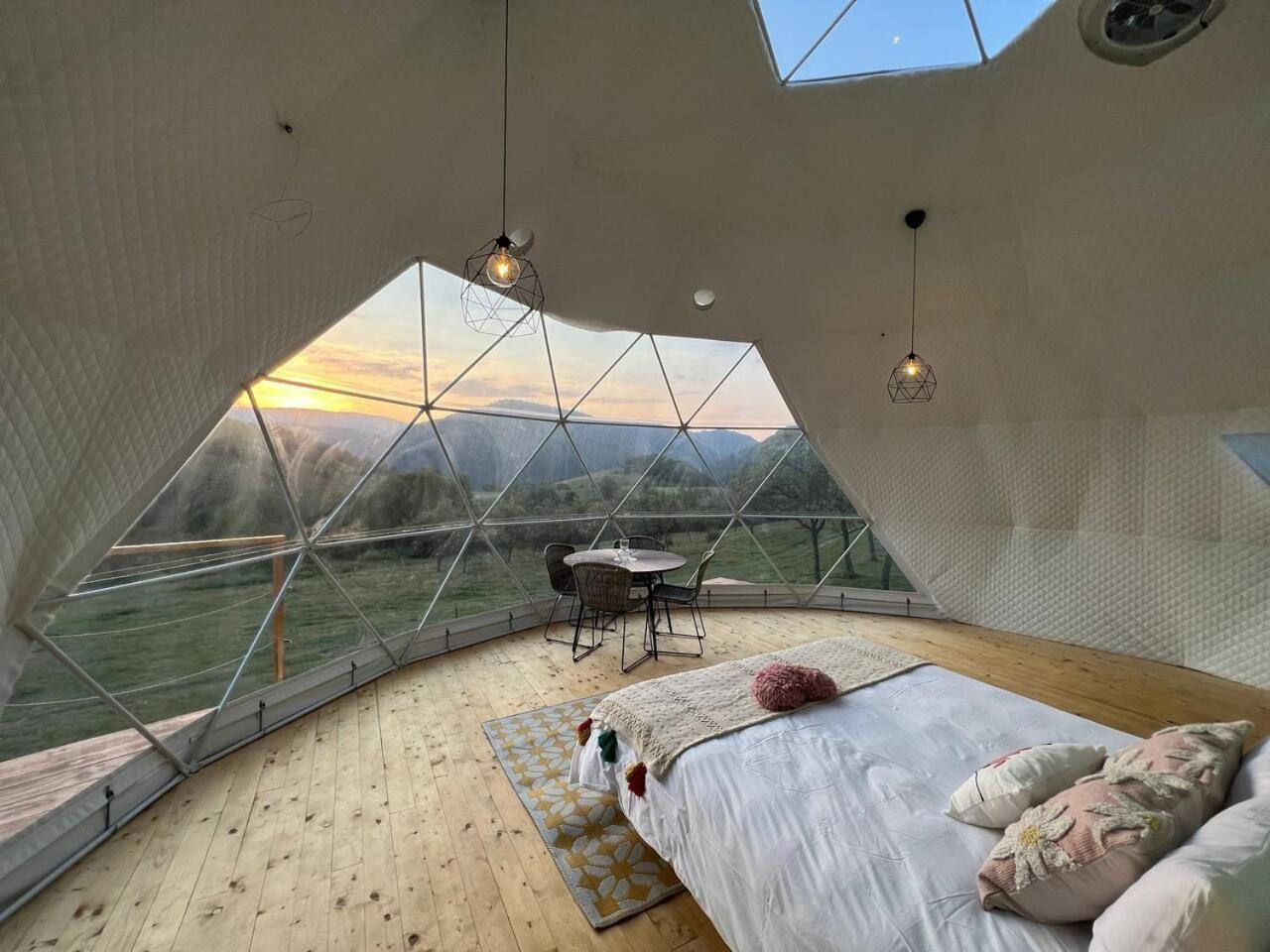 Hotel Tranquil Dome - Manta'S Retreat Glamping Cornereva Exteriér fotografie