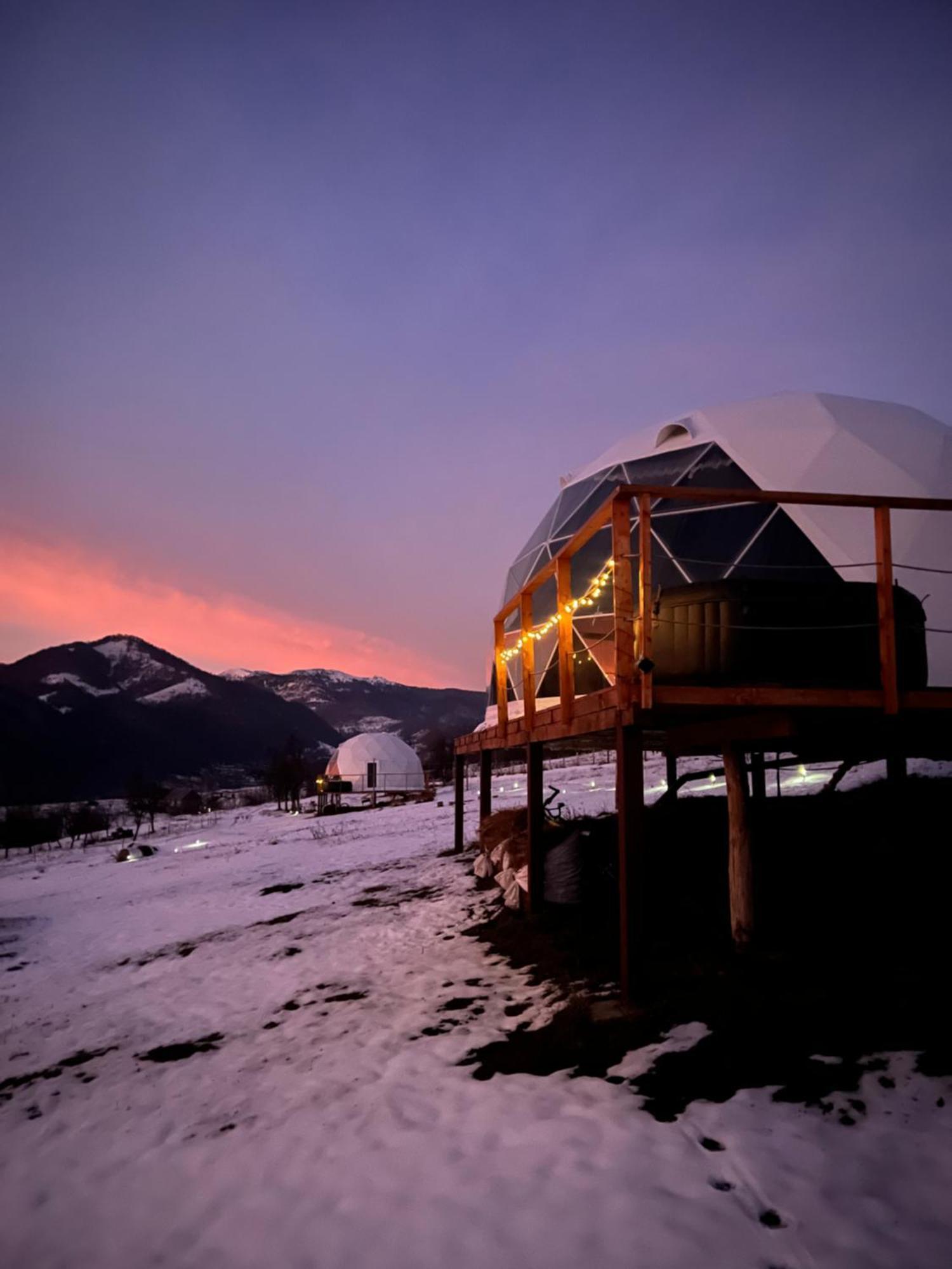 Hotel Tranquil Dome - Manta'S Retreat Glamping Cornereva Exteriér fotografie