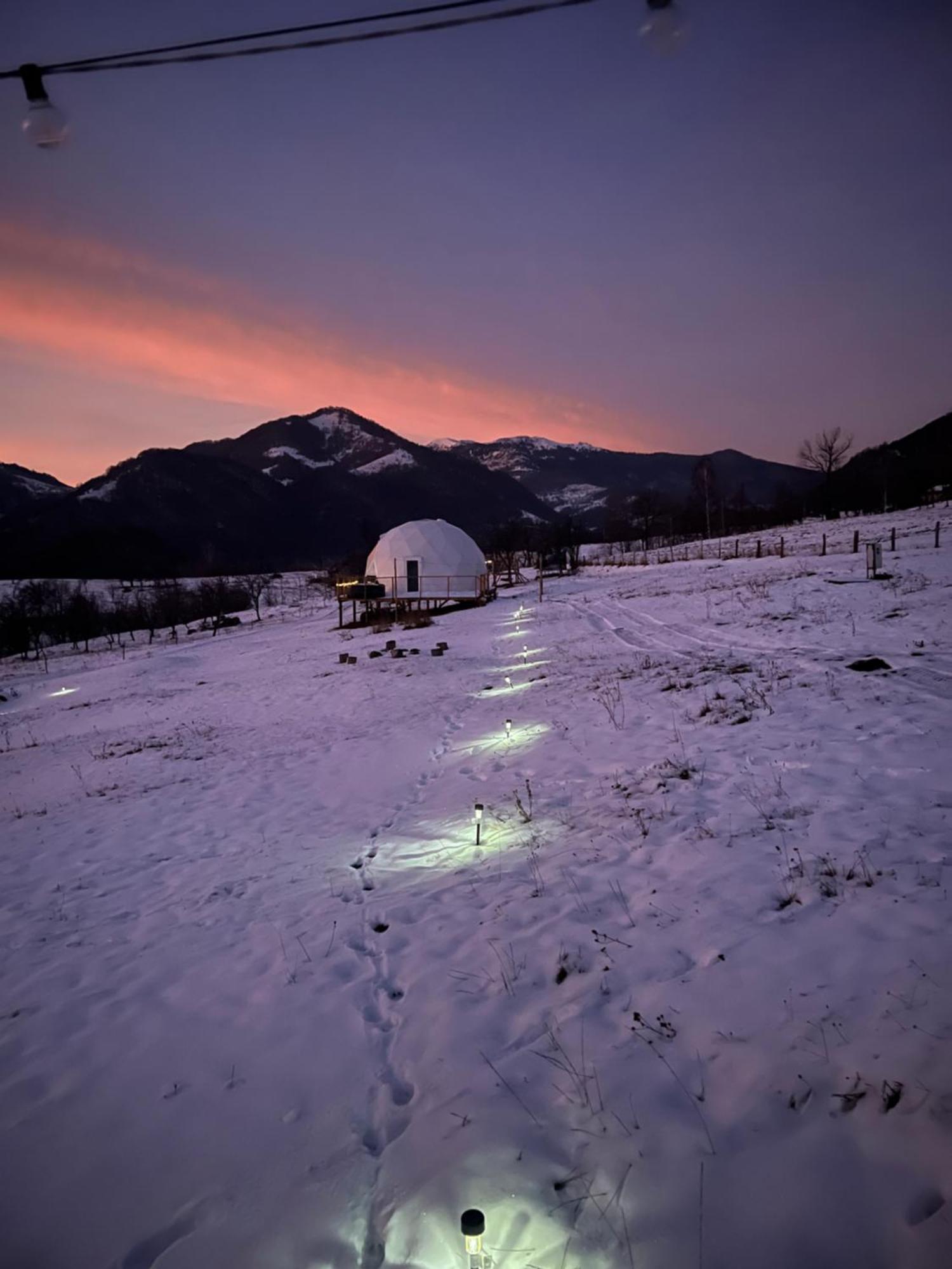 Hotel Tranquil Dome - Manta'S Retreat Glamping Cornereva Exteriér fotografie